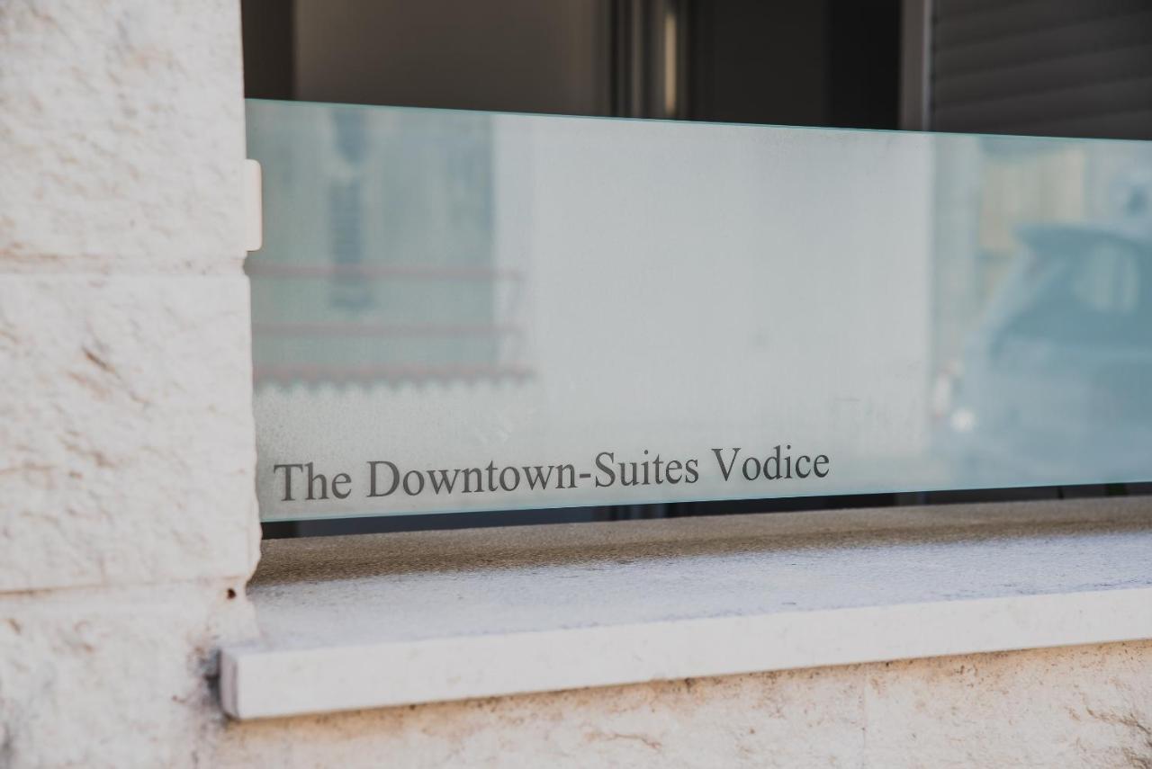 Downtown Park Apartments With Balcony โวดีเซ ภายนอก รูปภาพ